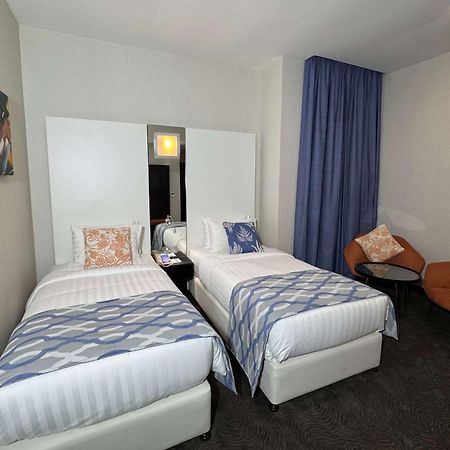 Ramada Encore Doha By Wyndham Exterior photo